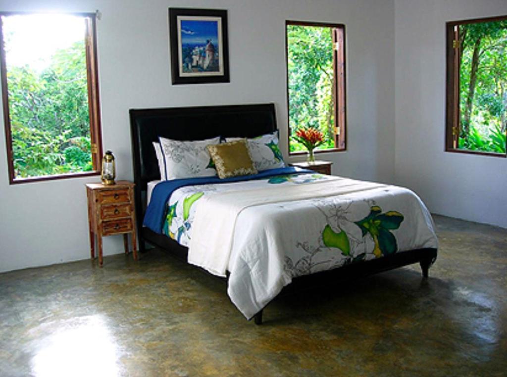 El Hotelito At The Rainforest Experience Farm Fajardo Bilik gambar