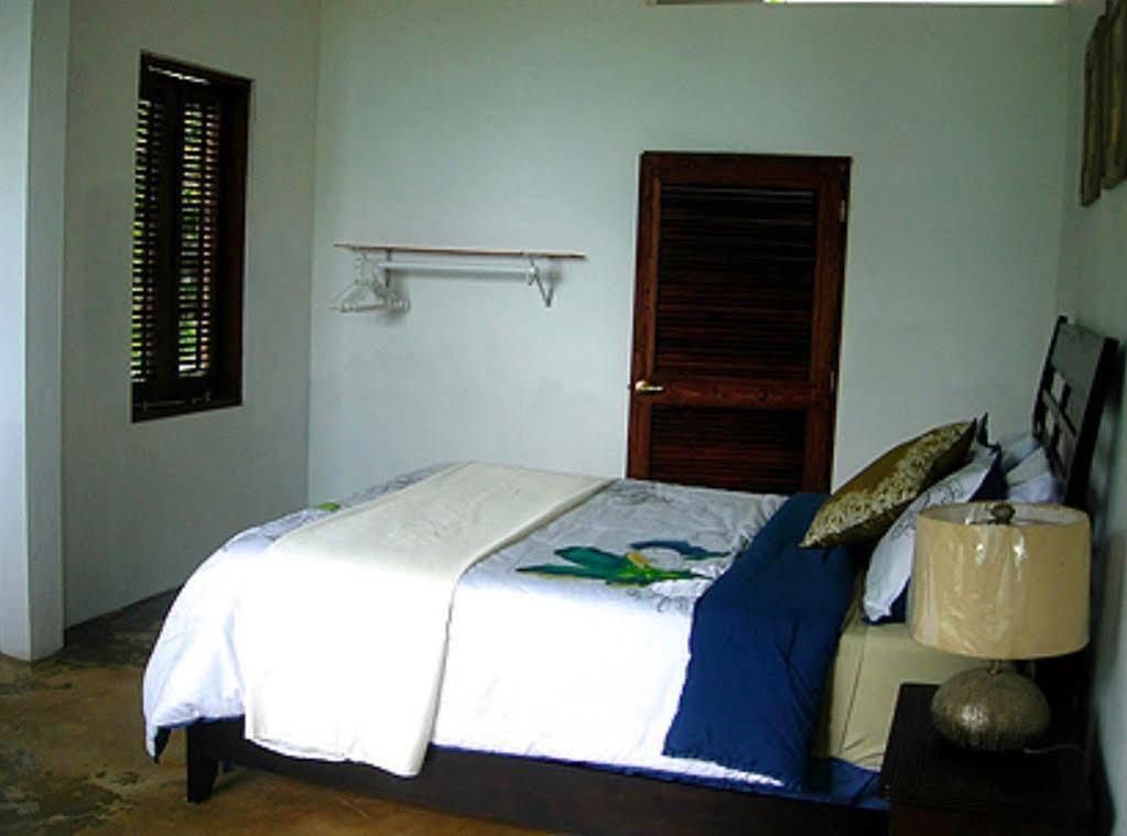 El Hotelito At The Rainforest Experience Farm Fajardo Luaran gambar